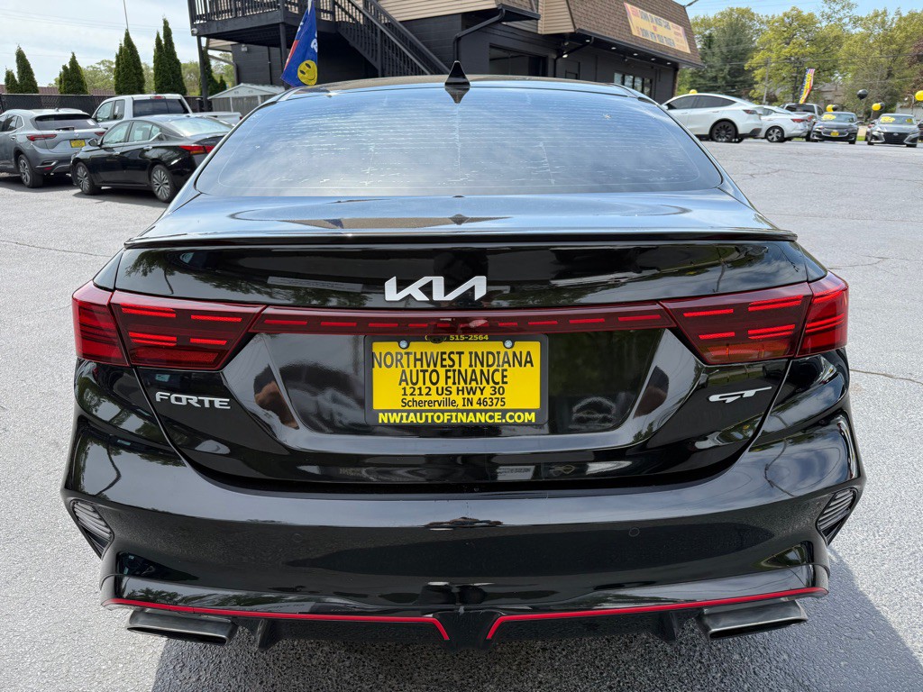 2023 Kia Forte Image 5
