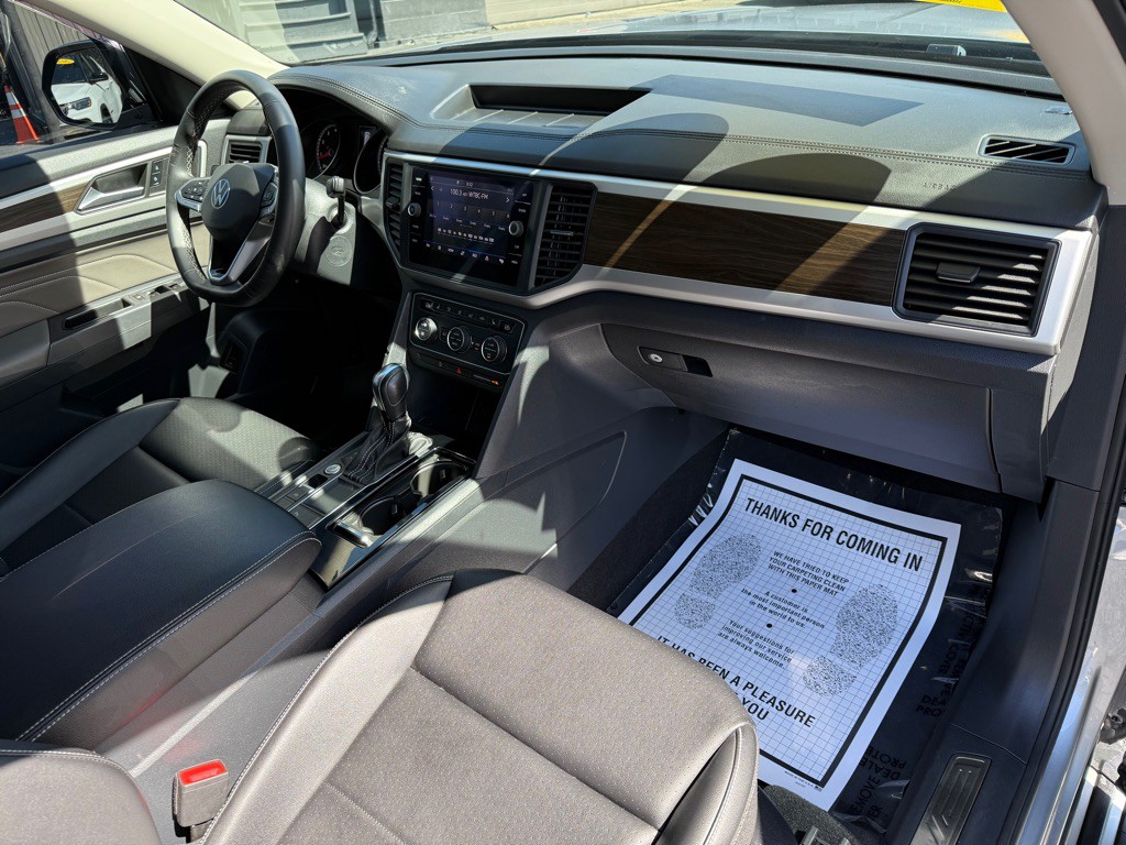2021 Volkswagen Atlas Image 8