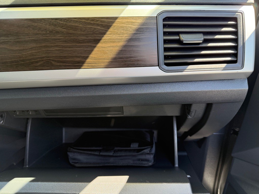 2021 Volkswagen Atlas Image 9