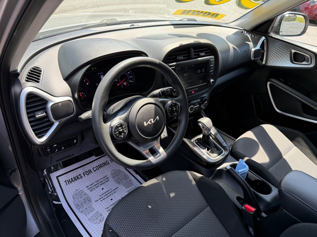 2022 Kia Soul Image 12