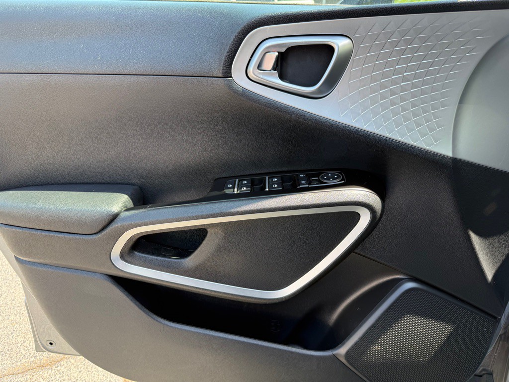 2022 Kia Soul Image 26