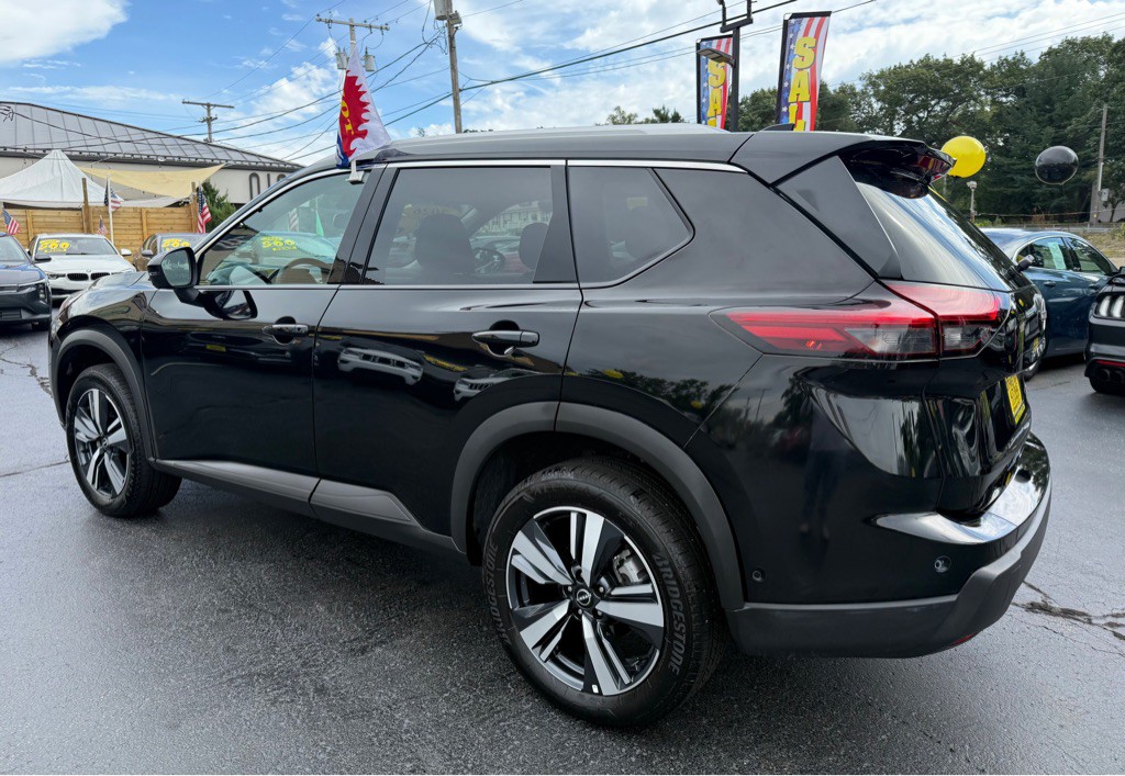 2026 Nissan Rogue Image 4