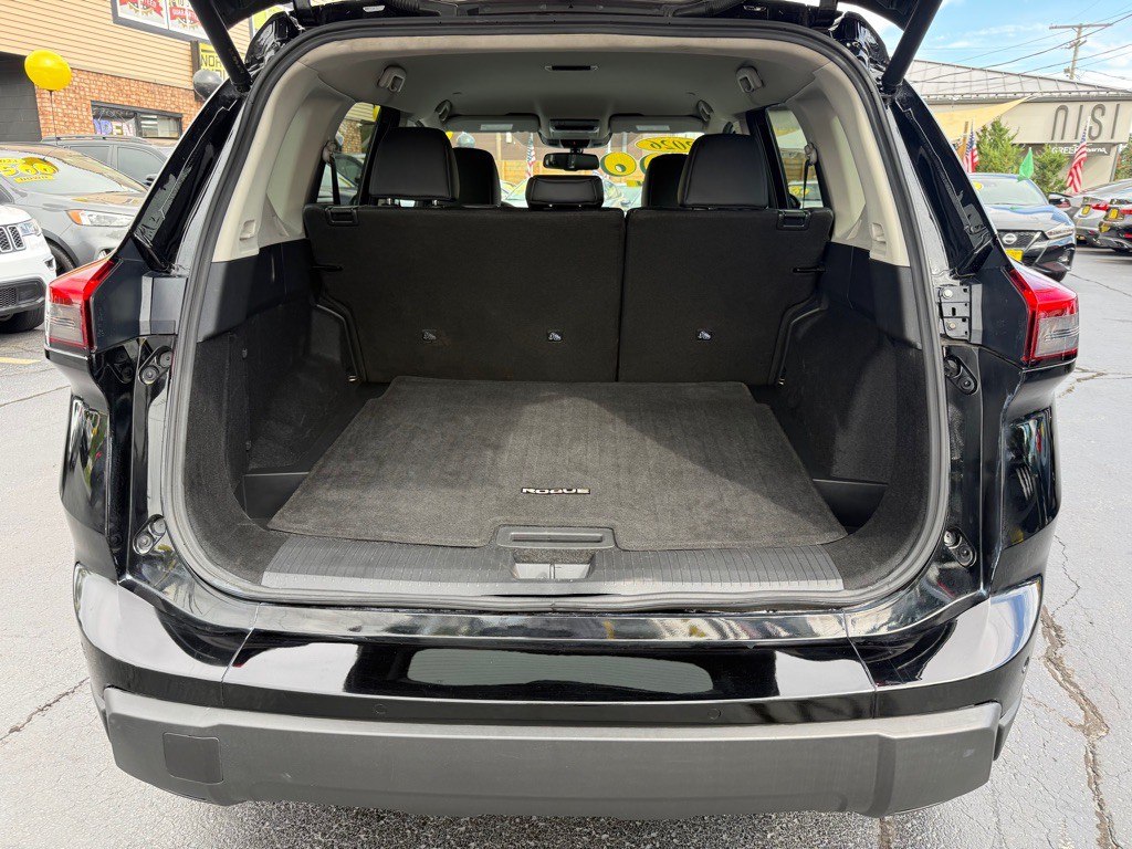 2026 Nissan Rogue Image 13