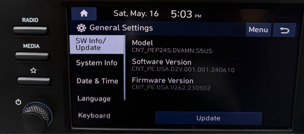 2025 Hyundai Elantra Image 17
