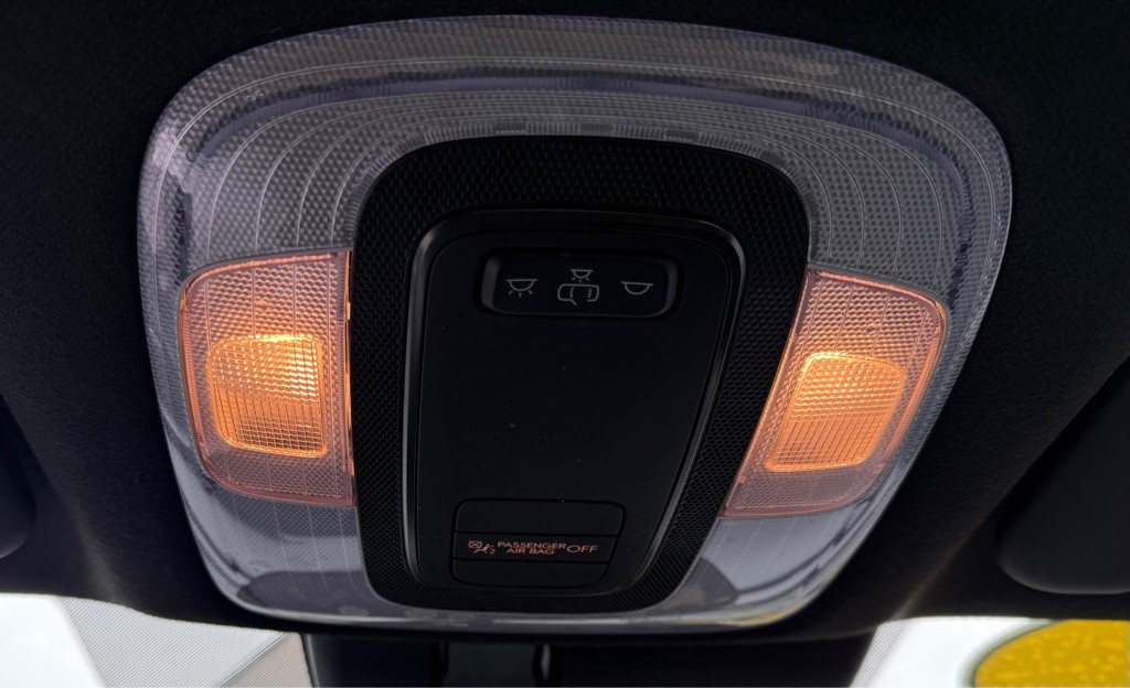 2025 Hyundai Elantra Image 22