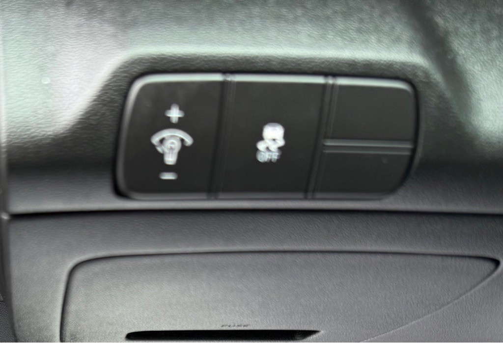 2025 Hyundai Elantra Image 27