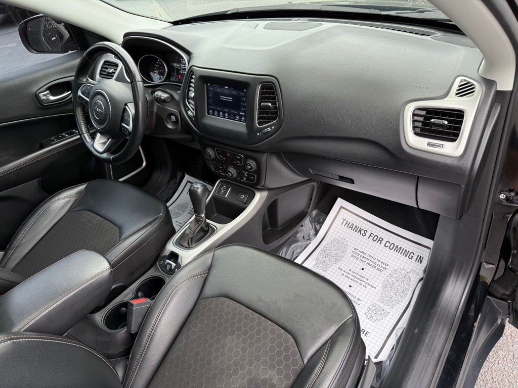 2020 Jeep Compass Image 8