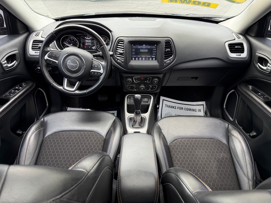 2020 Jeep Compass Image 10