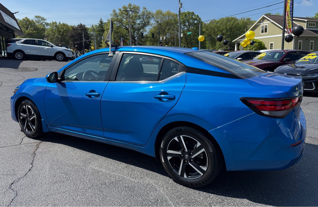 2025 Nissan Sentra Image 4