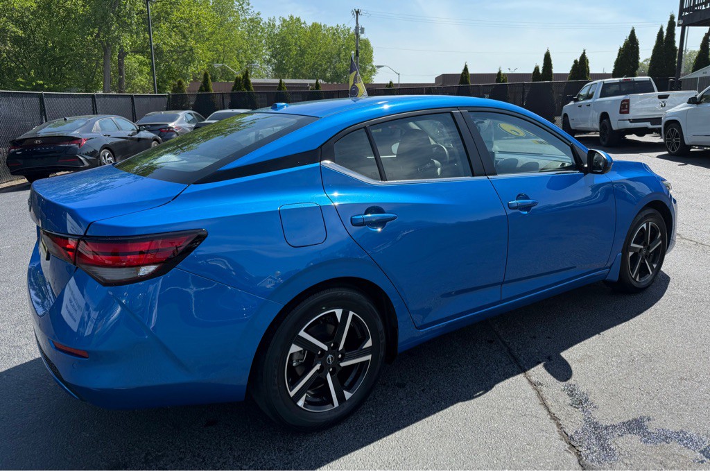 2025 Nissan Sentra Image 6