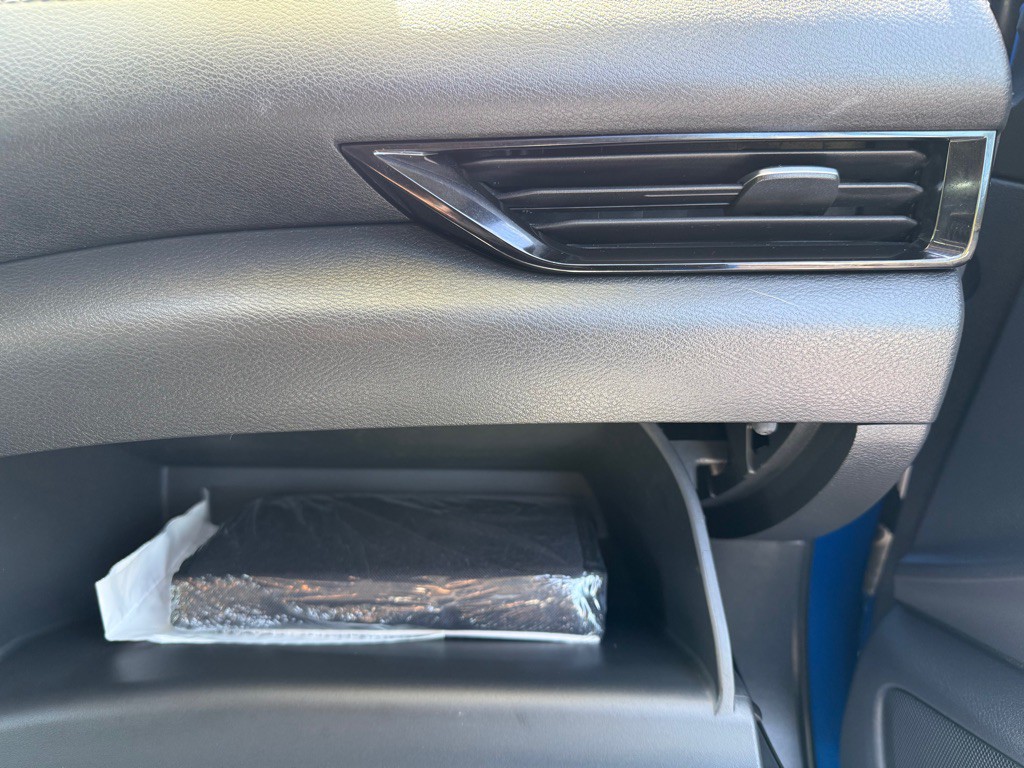 2025 Nissan Sentra Image 9
