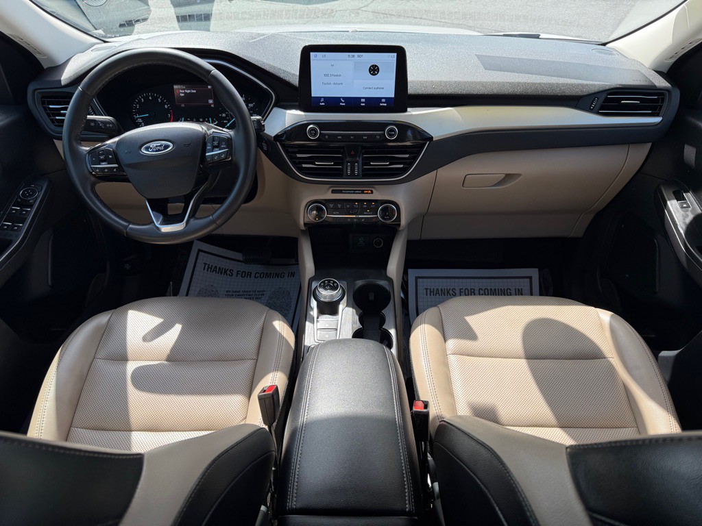 2022 Ford Escape Image 10
