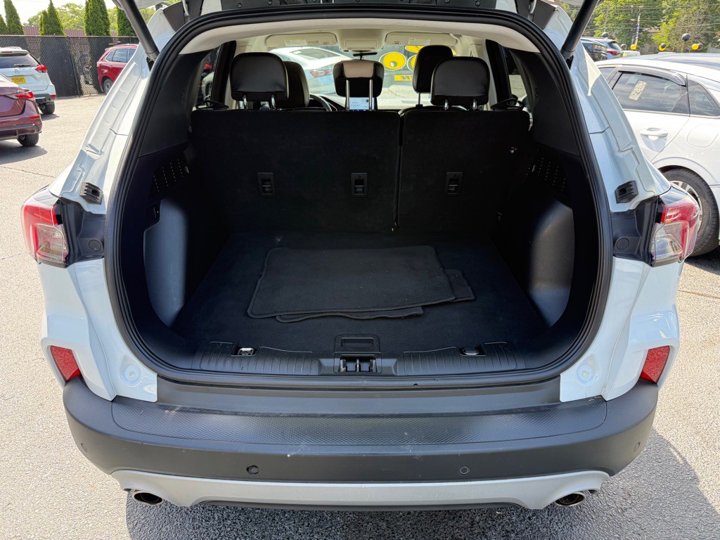 2022 Ford Escape Image 14