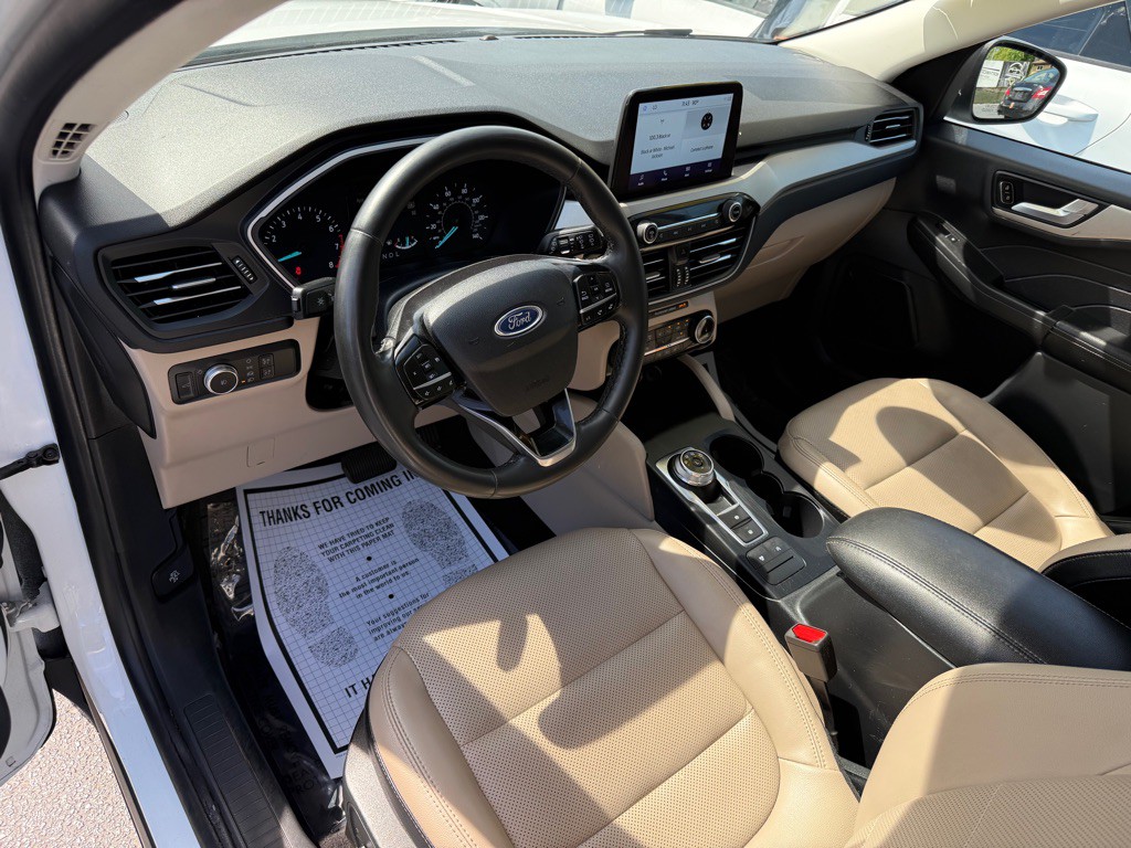 2022 Ford Escape Image 15