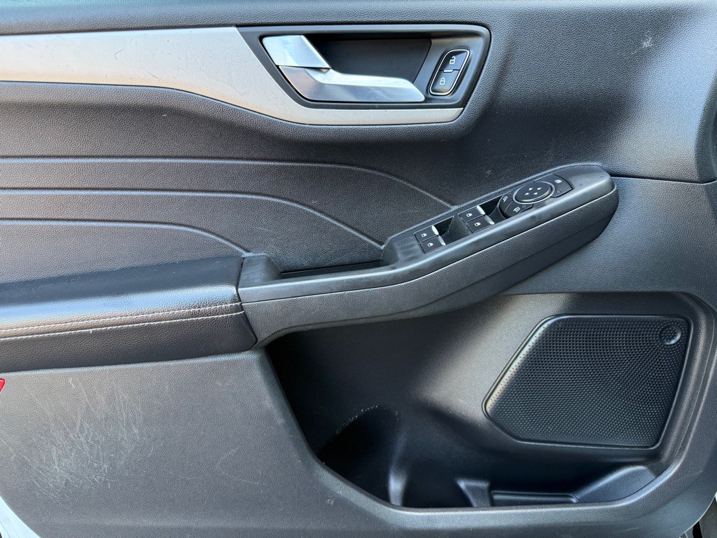 2022 Ford Escape Image 29