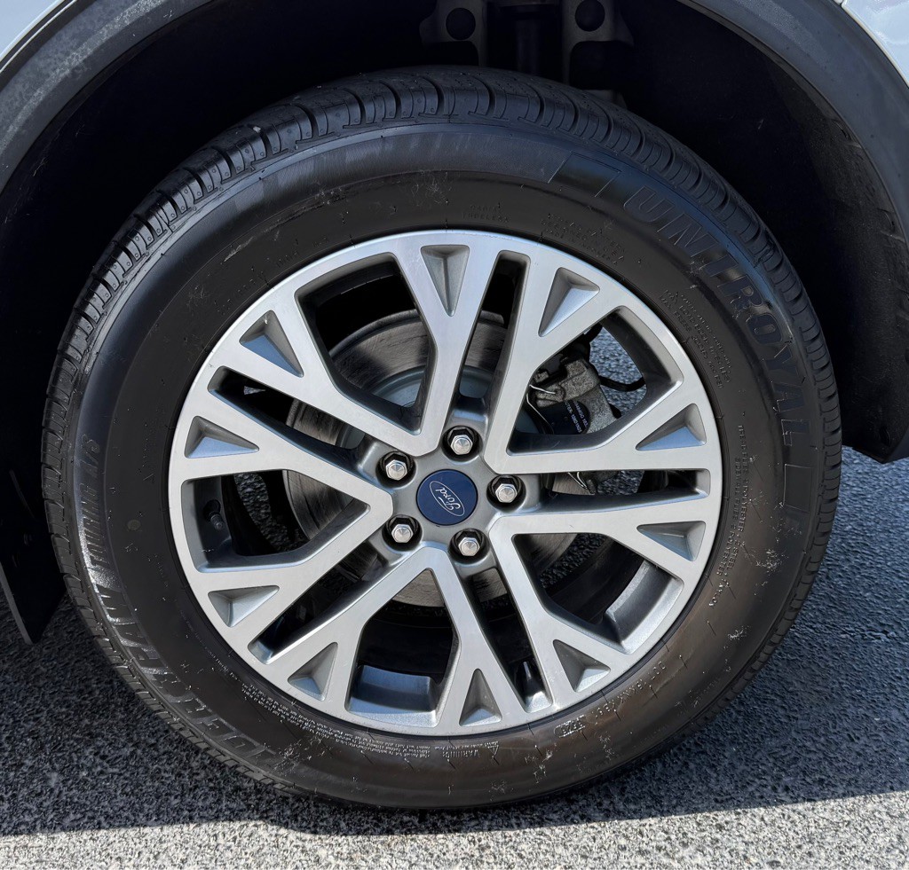 2022 Ford Escape Image 33