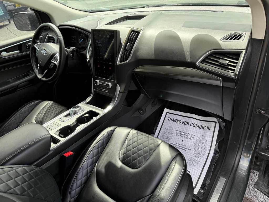 2024 Ford Edge Image 8