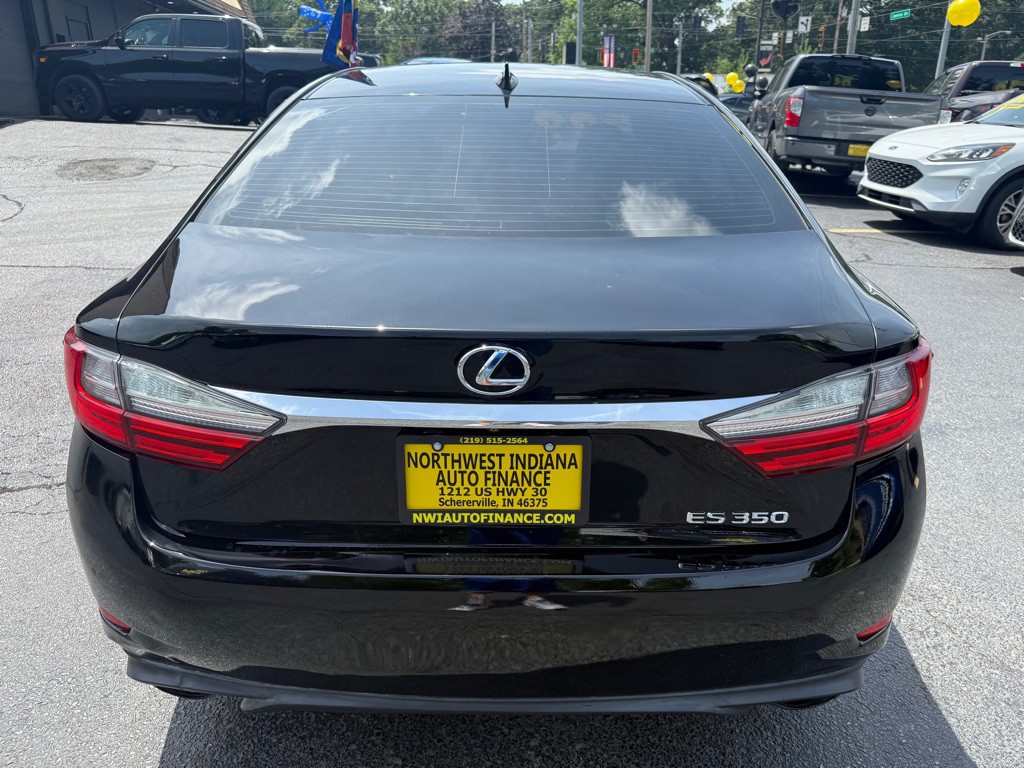 2017 Lexus ES 350 Image 5