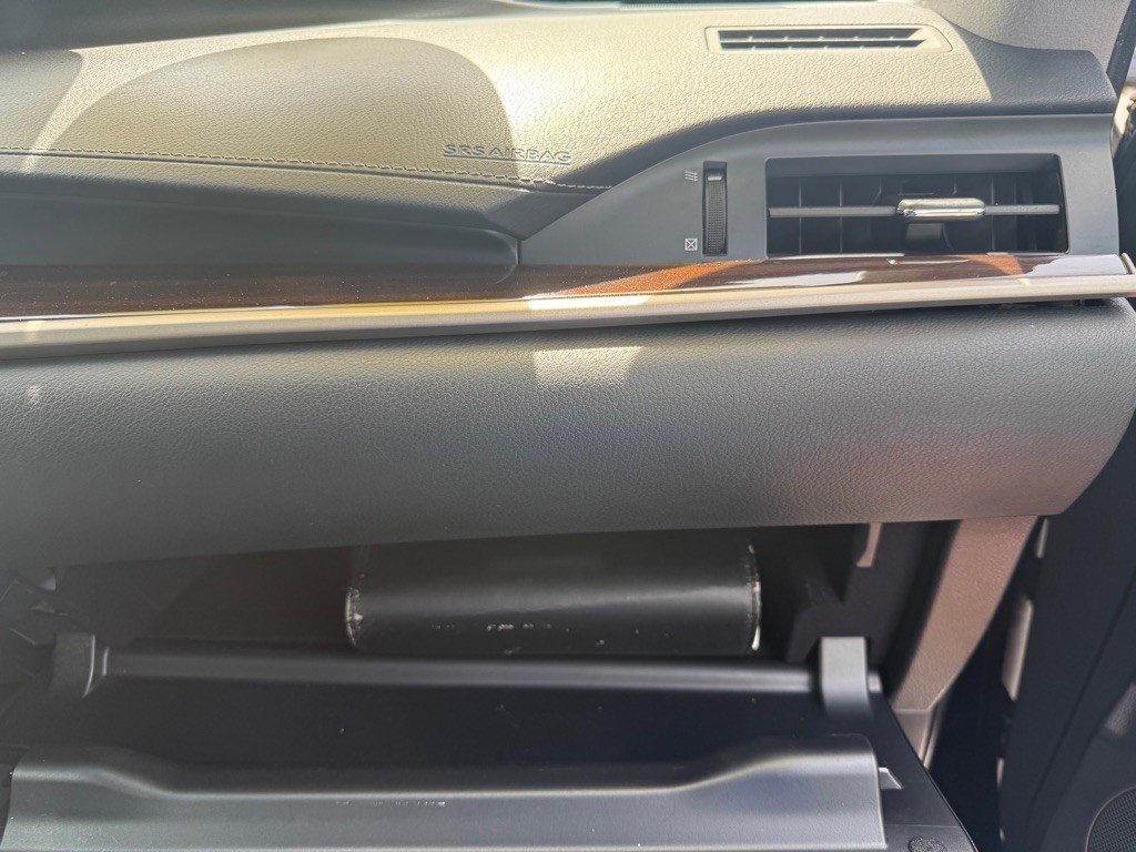 2017 Lexus ES 350 Image 9