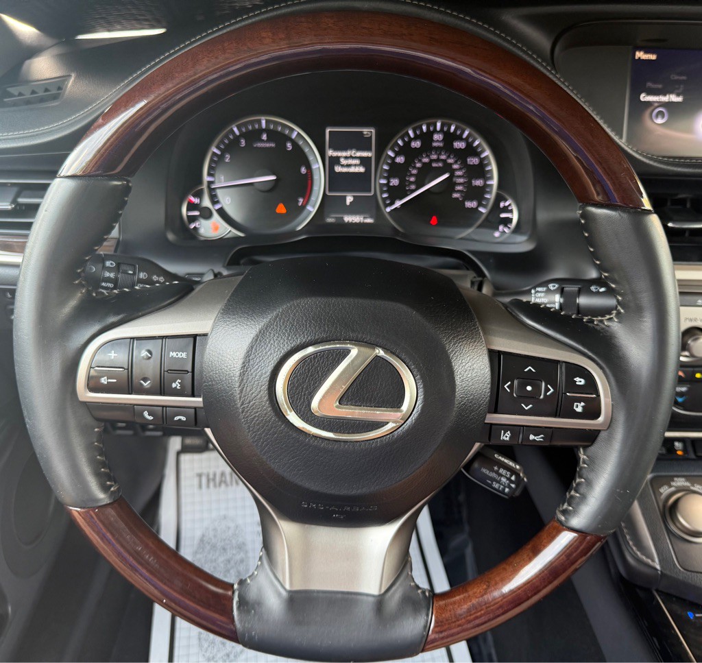 2017 Lexus ES 350 Image 20