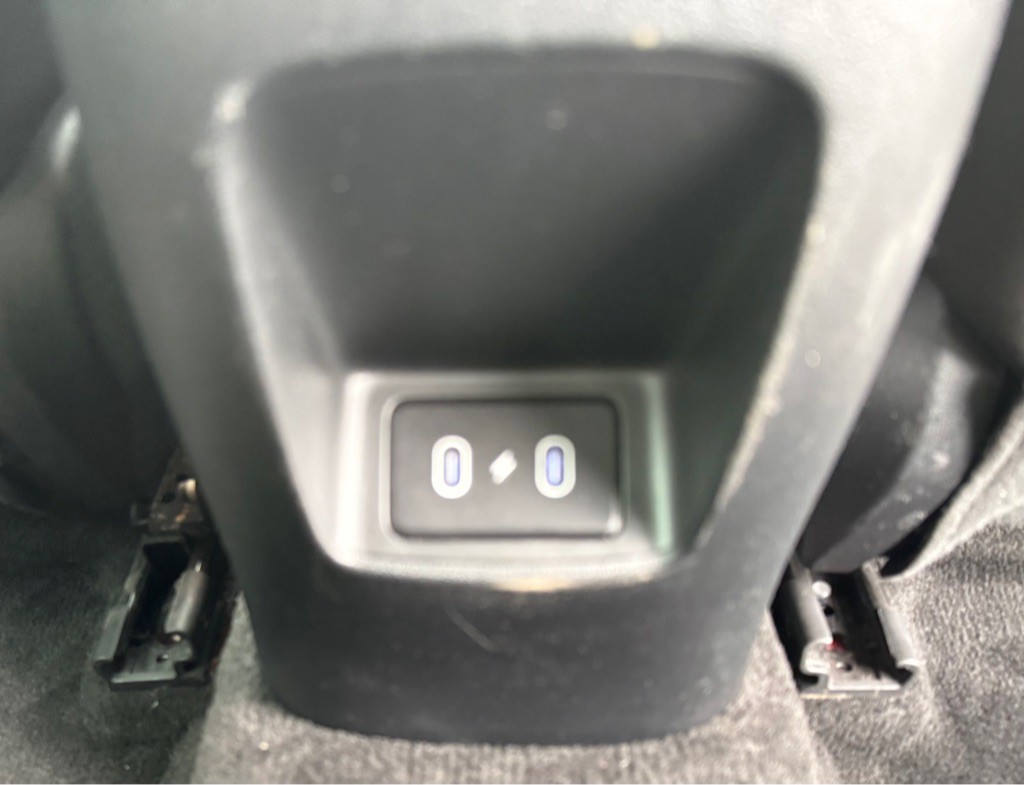2025 Hyundai Elantra Image 11