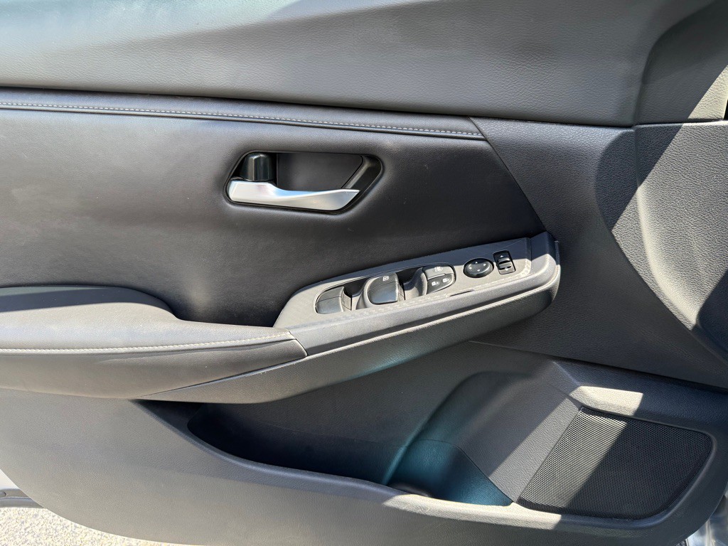 2023 Nissan Sentra Image 28