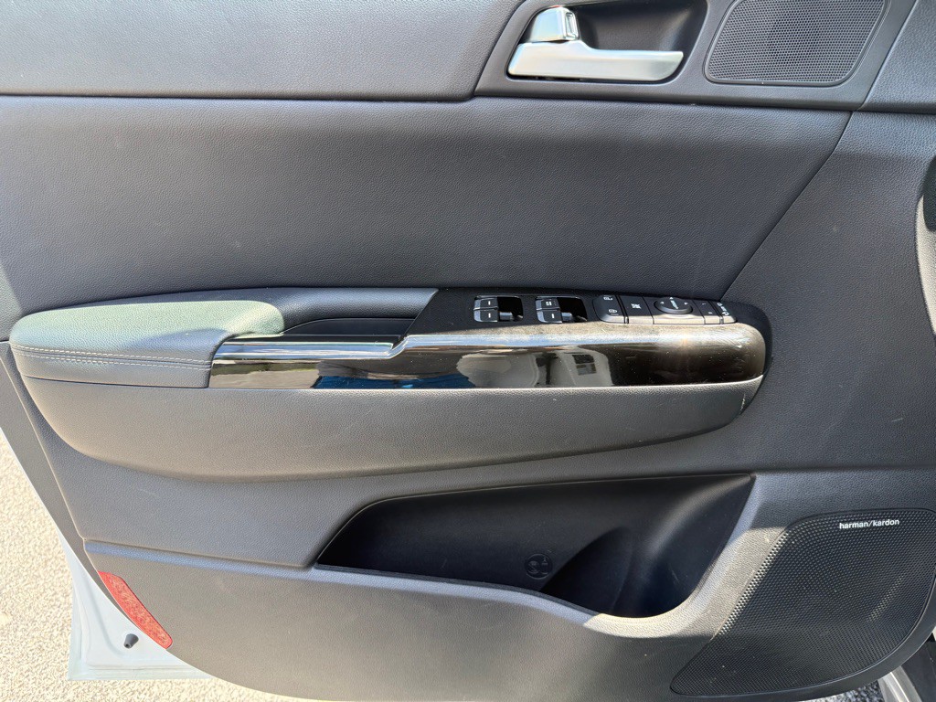 2018 Kia Sportage Image 32