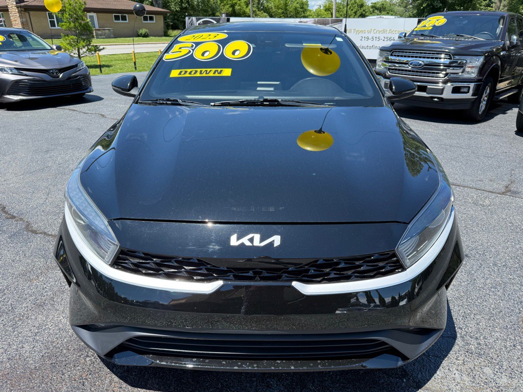 2023 Kia Forte Image 2