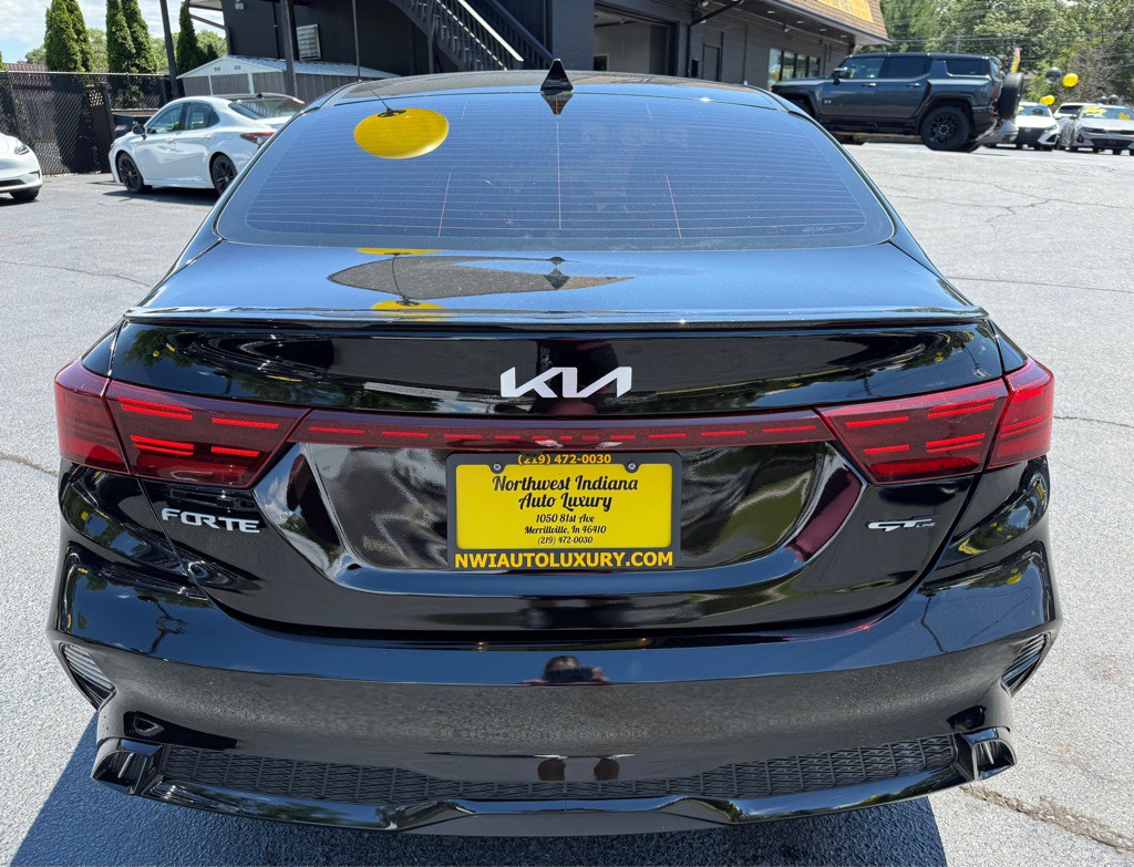 2023 Kia Forte Image 5