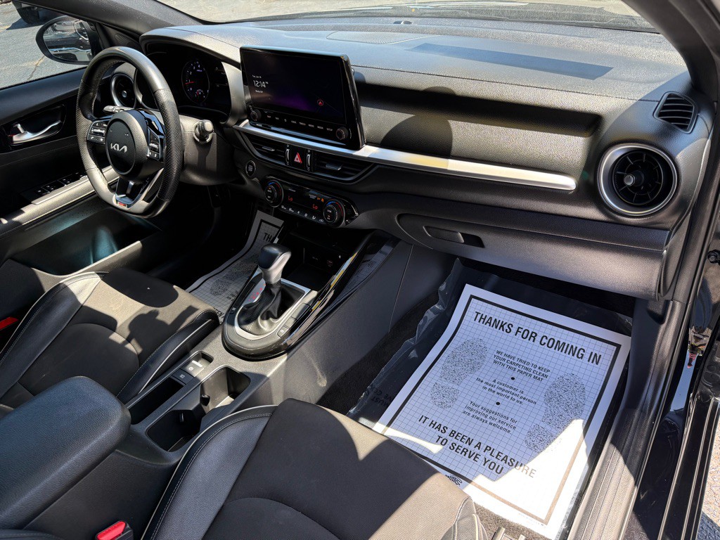 2023 Kia Forte Image 8