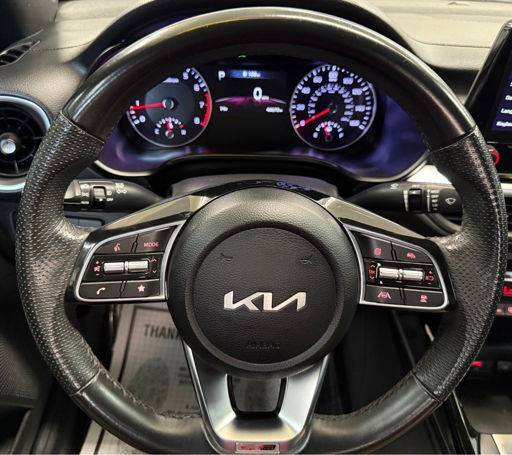 2023 Kia Forte Image 20