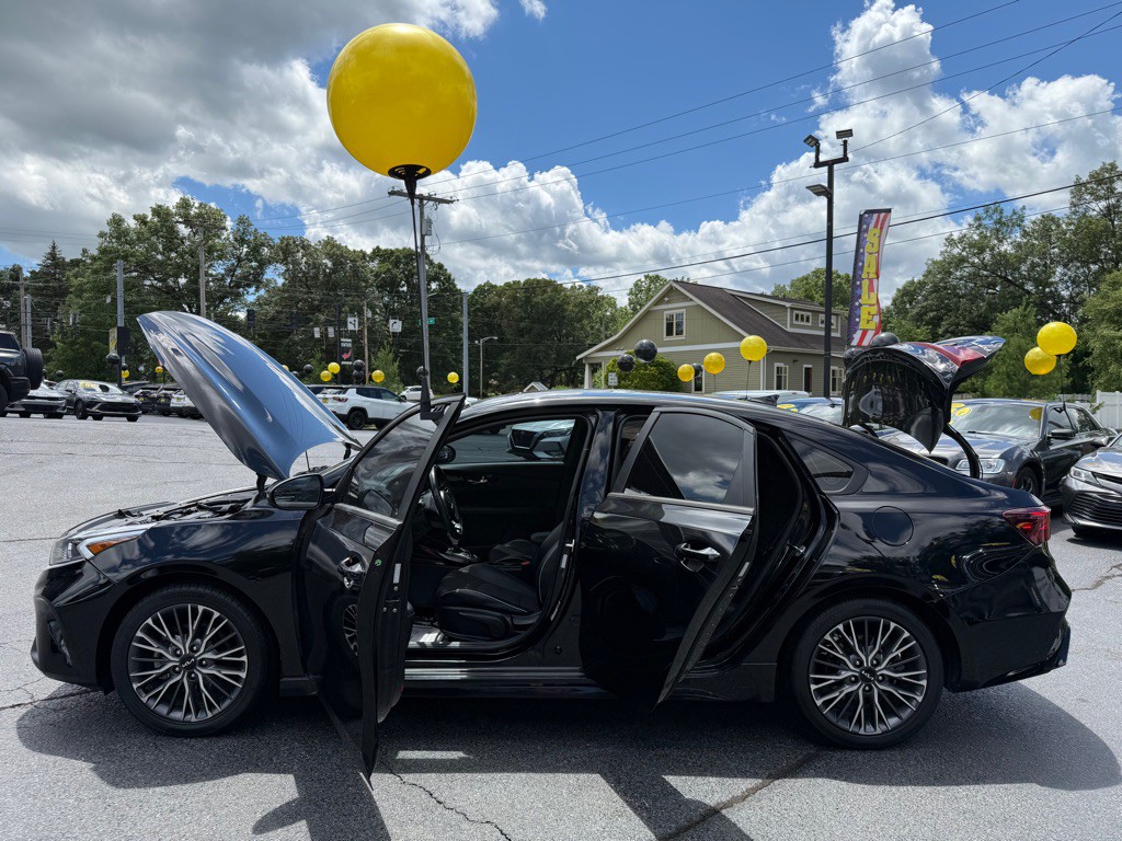 2023 Kia Forte Image 36