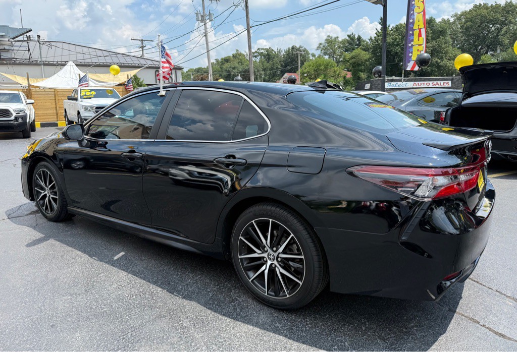 2023 Toyota Camry Image 4