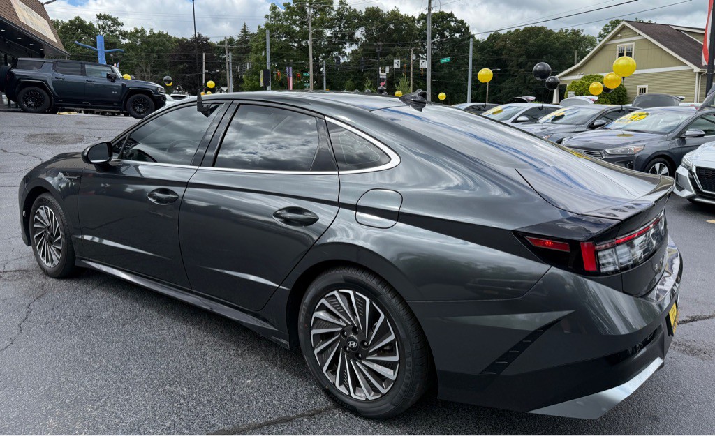 2025 Hyundai Sonata Image 4