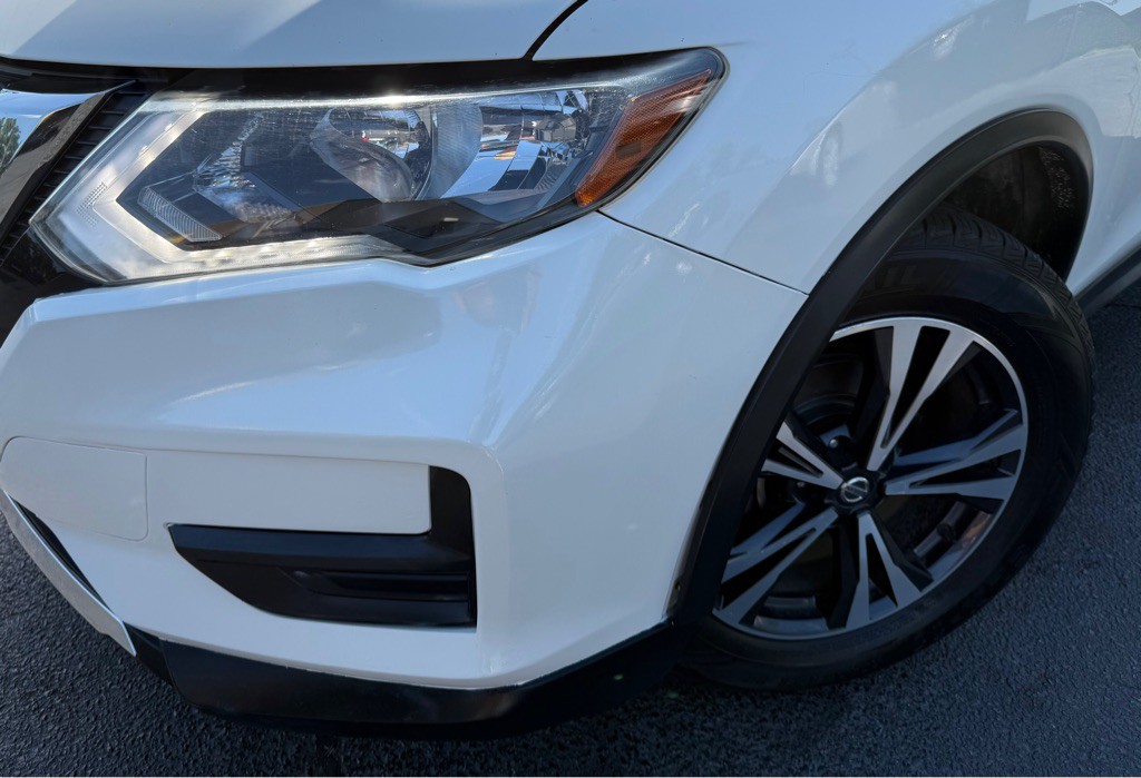 2019 Nissan Rogue Image 32