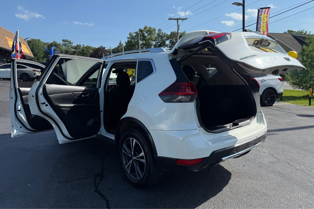 2019 Nissan Rogue Image 34