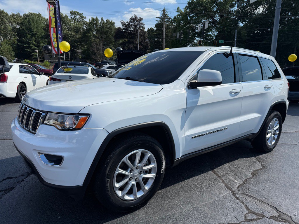 2022 Jeep Grand Cherokee Image 3
