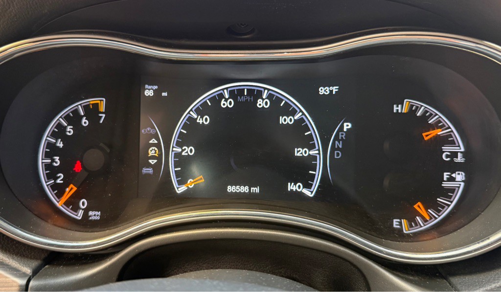 2022 Jeep Grand Cherokee Image 19