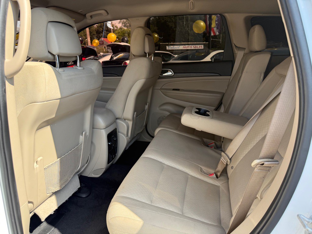 2022 Jeep Grand Cherokee Image 25