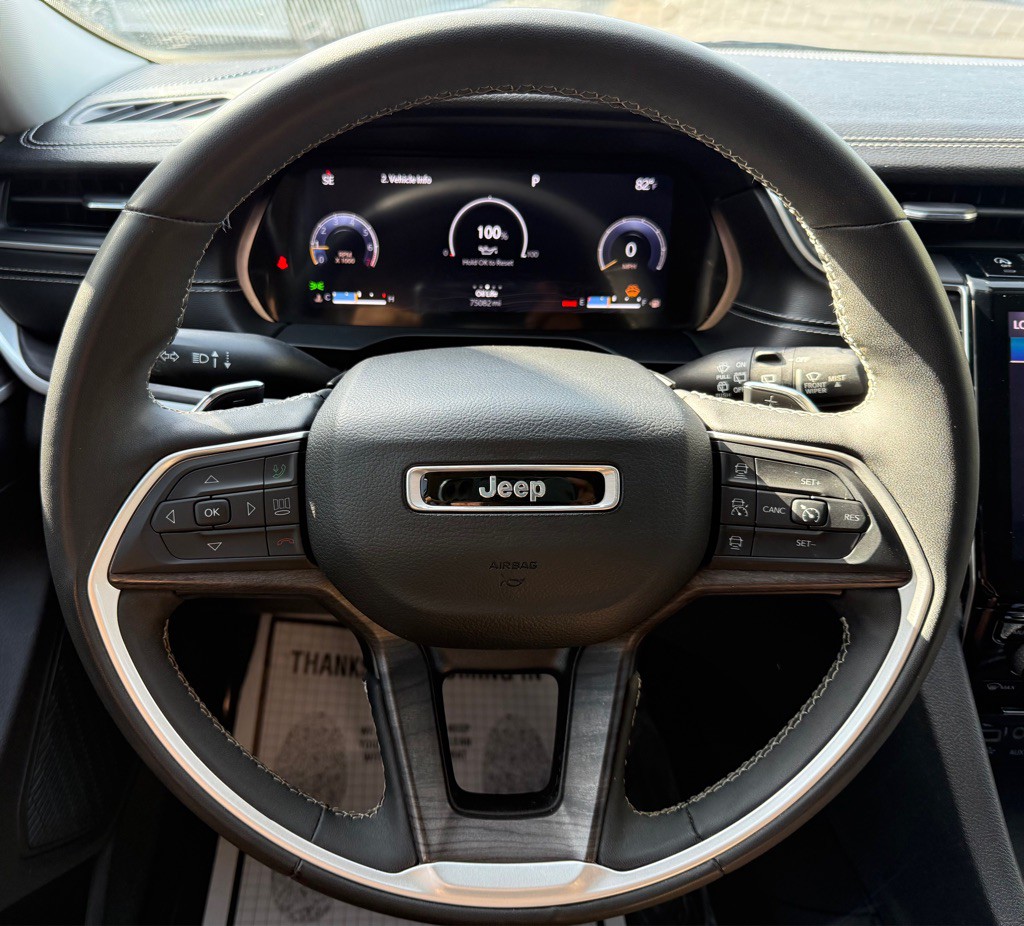 2023 Jeep Grand Cherokee Image 24
