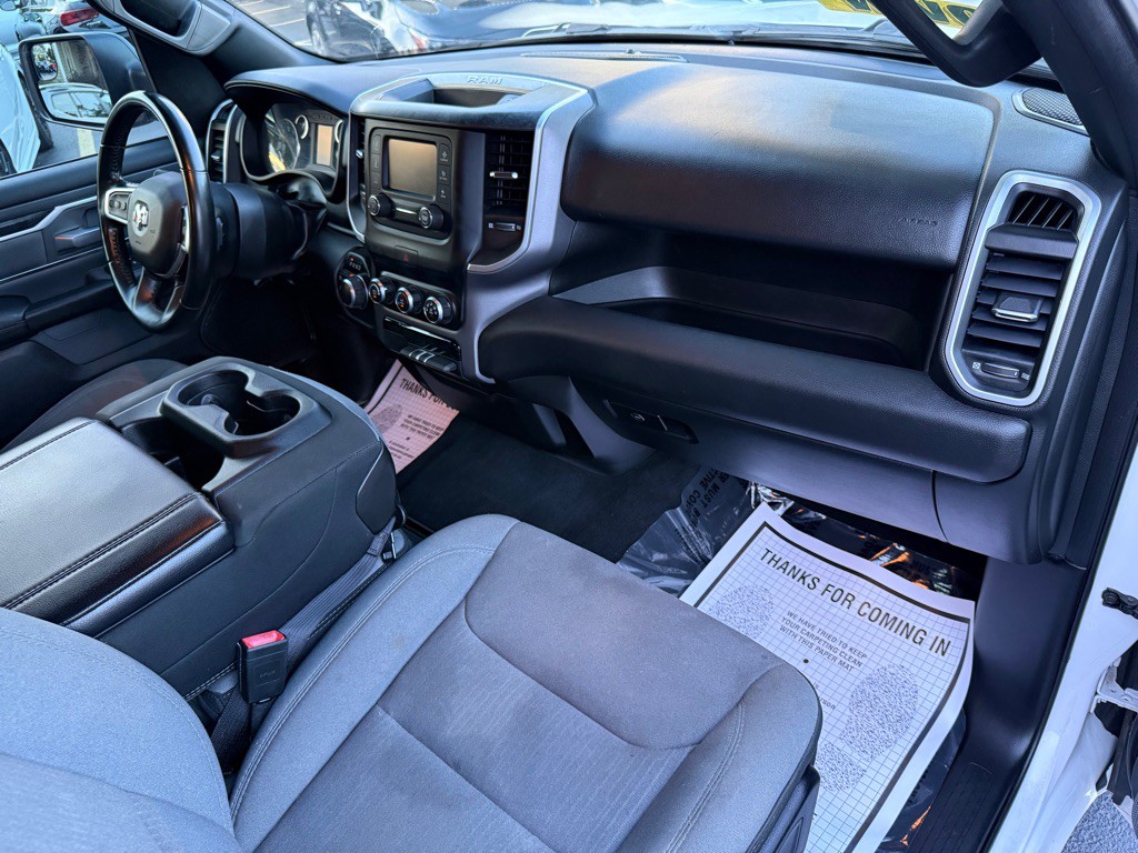 2022 RAM 1500 Image 8