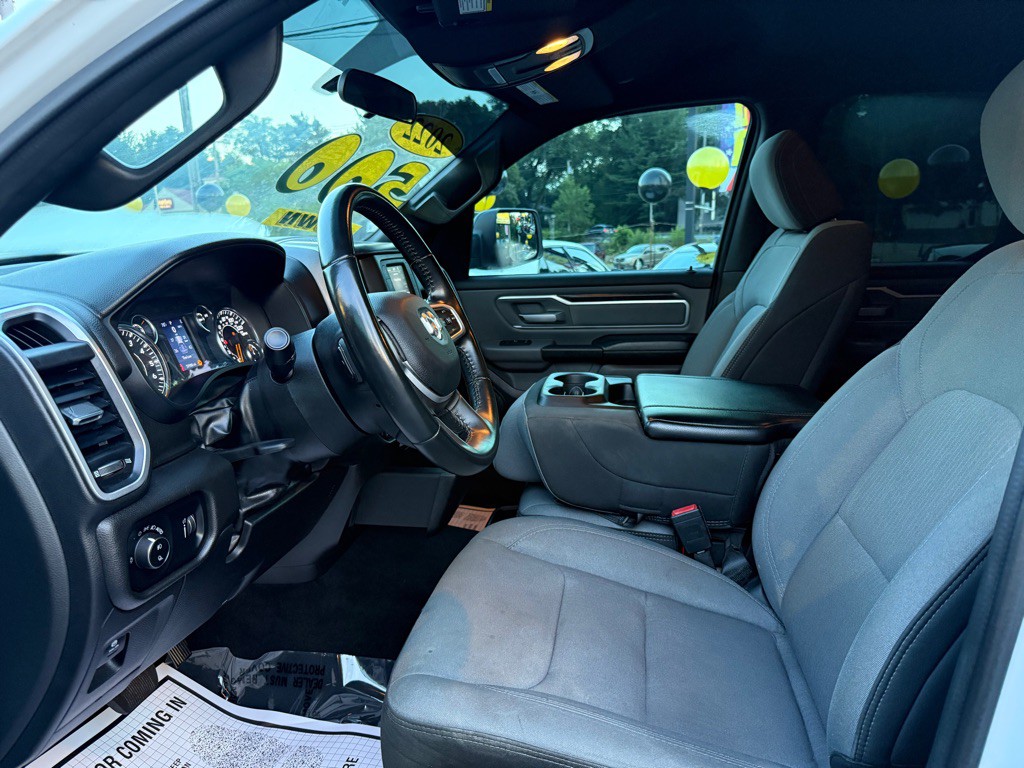 2022 RAM 1500 Image 24