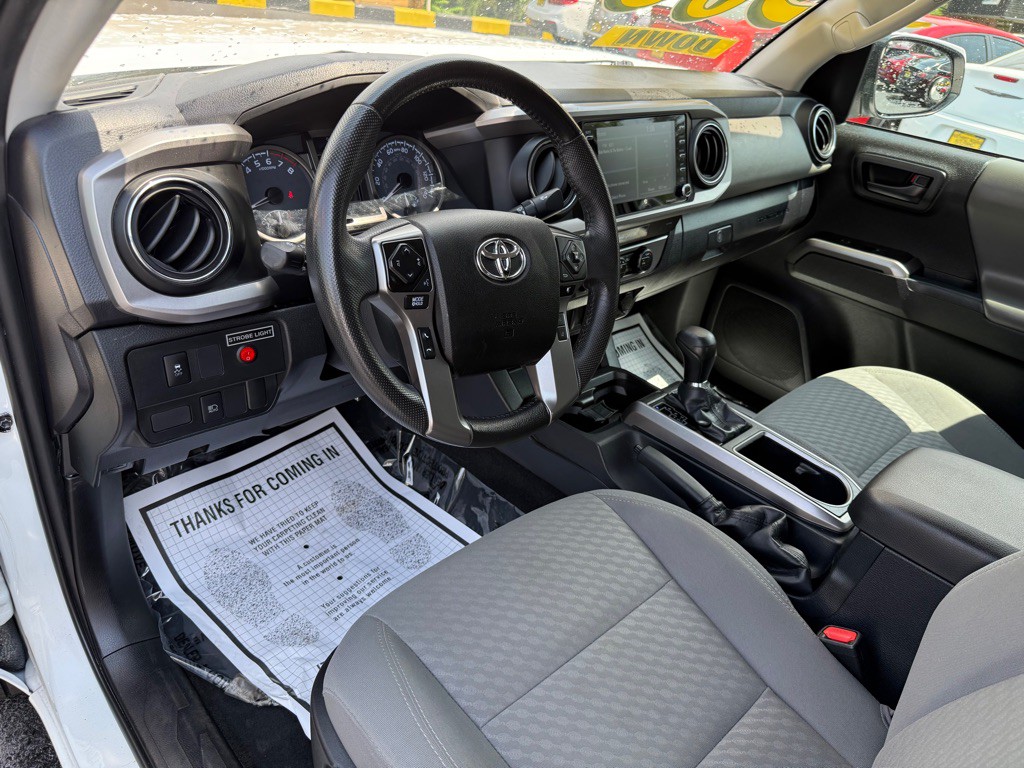 2021 Toyota Tacoma Image 14