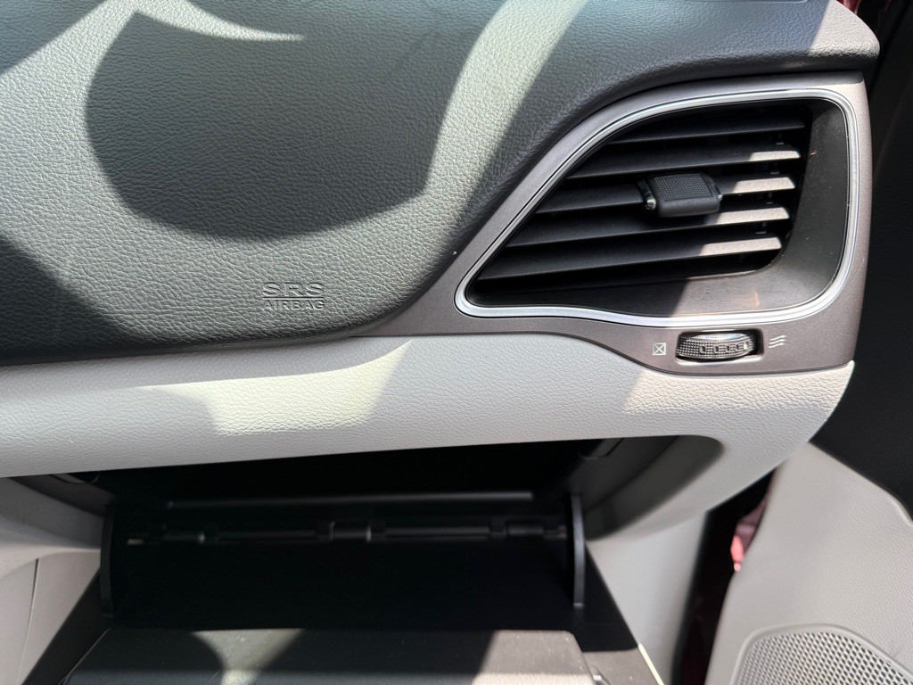 2020 Jeep Cherokee Image 9