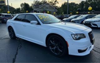 Image for 2023 Chrysler 300 Touring L ID: 7506819