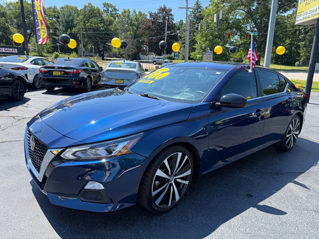 2022 Nissan Altima Image 3