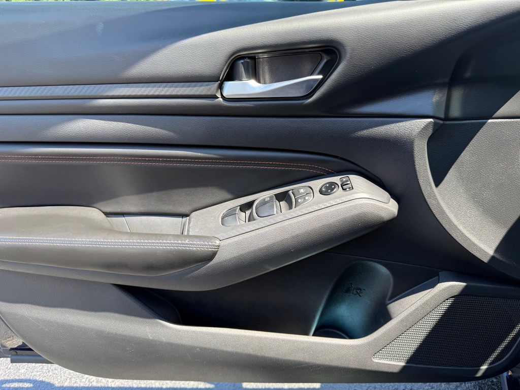 2022 Nissan Altima Image 28