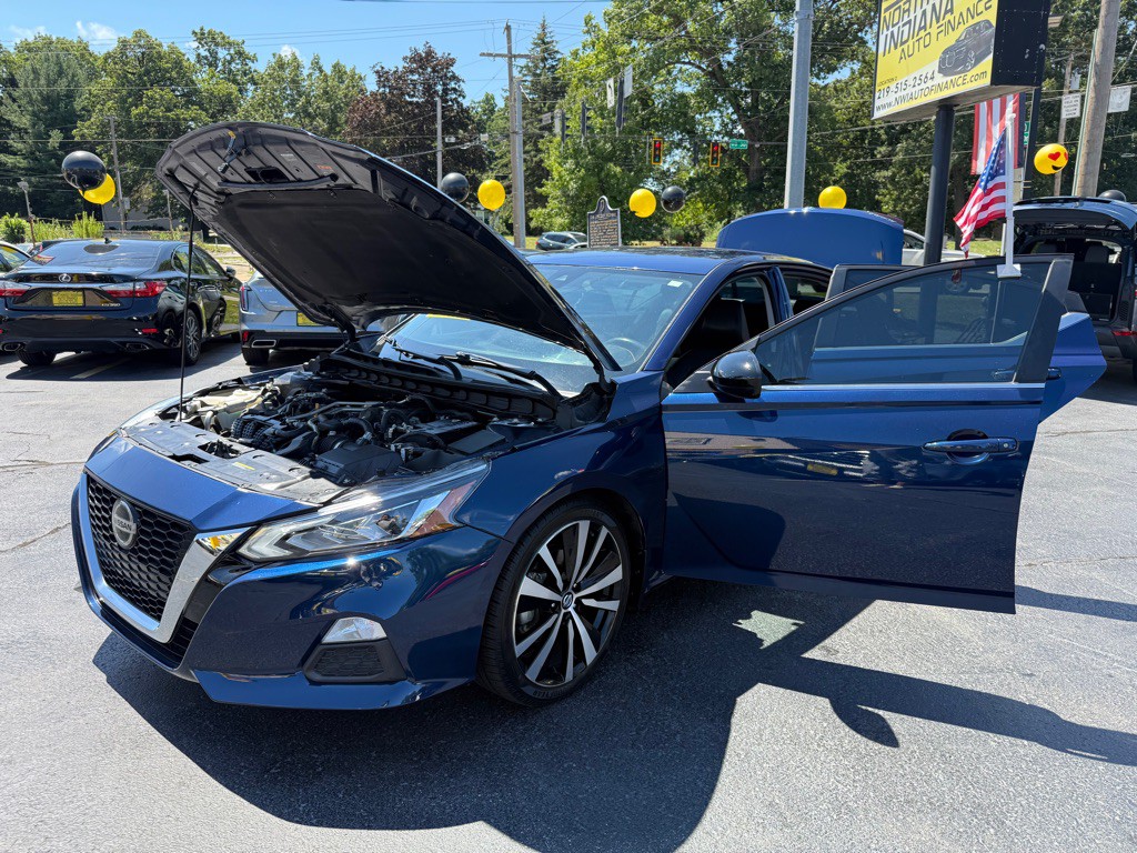 2022 Nissan Altima Image 33