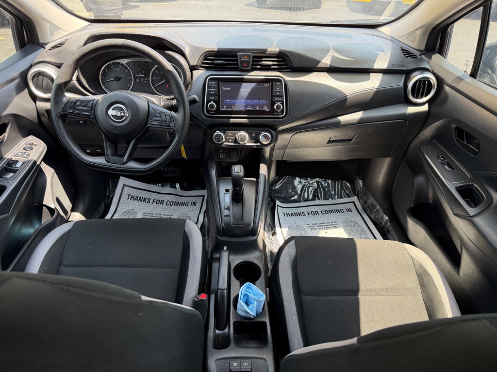 2025 Nissan Versa Image 10