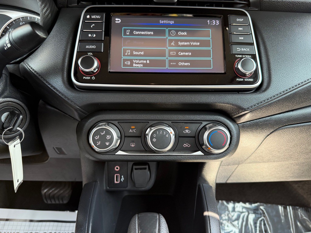 2025 Nissan Versa Image 14